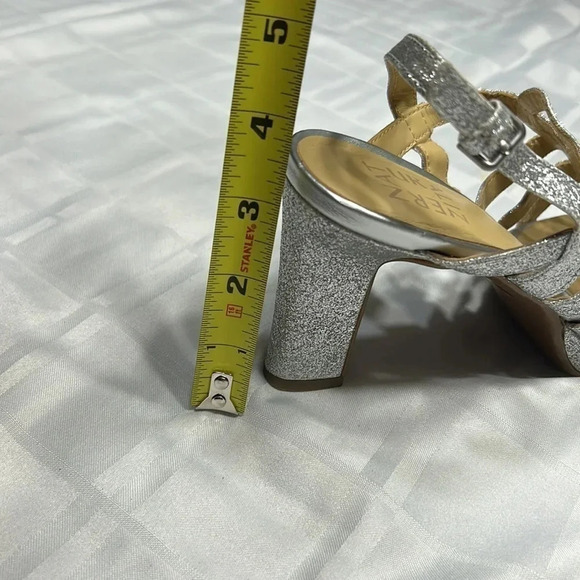 NATURALIZER heel shoes women sz 6.5 .silver glitter platform,strappy,cut outs - Picture 9 of 15